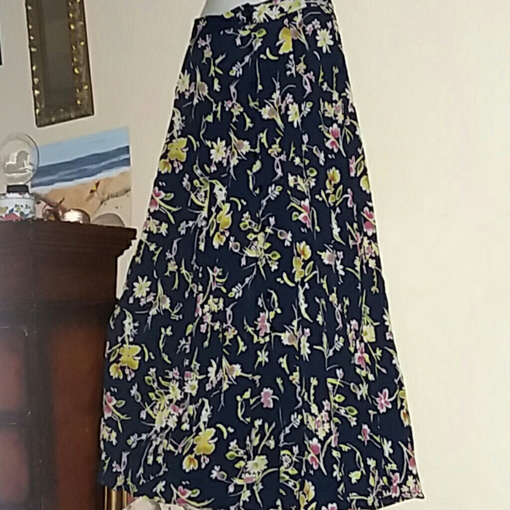 MAXI FLORAL Skirt *Vintage late '80's
